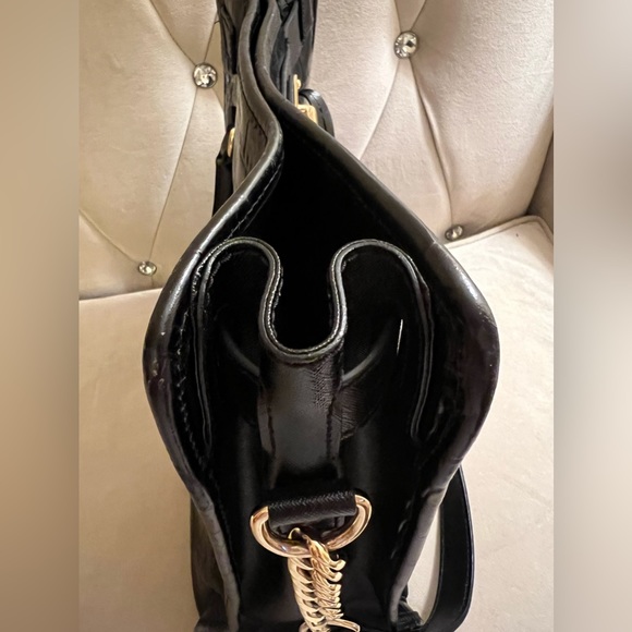 Authentic Michael Kors Hamilton Crocodile and Fur Bag - Picture 14 of 16